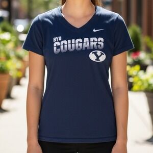 Nike BYU Cougars Navy Blue Dri-FIT V-Neck Graphic T-Shirt Womens Small 3267